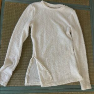 Cozy White Long Sleeve Sweater